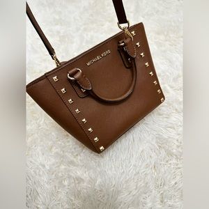 MK HANDBAG Michael kors crossbody bag